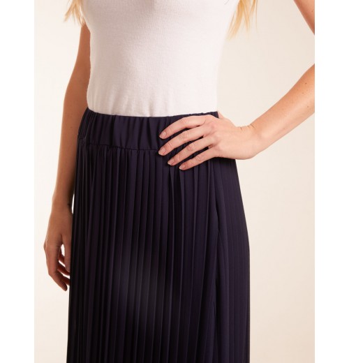 Pleated Deep Waist Band Midi Skirt